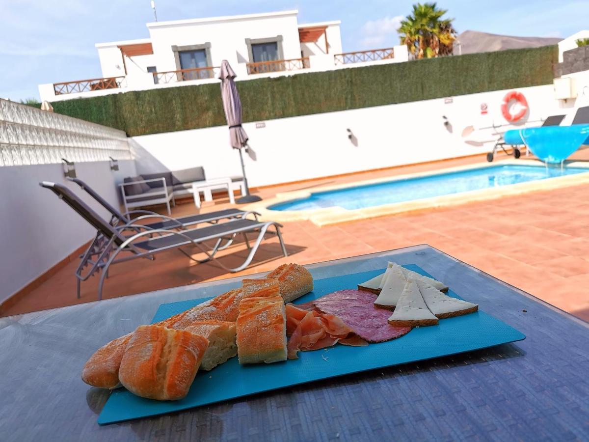 Villa Zinnia Playa Blanca  Ngoại thất bức ảnh
